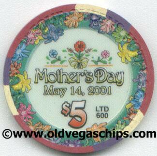 Las Vegas Four Queens Mother's Day 2001 $5 Casino Chip