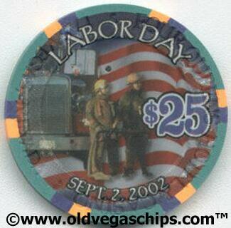 Las Vegas Four Queens Labor Day 2002 $25 Casino Chip 